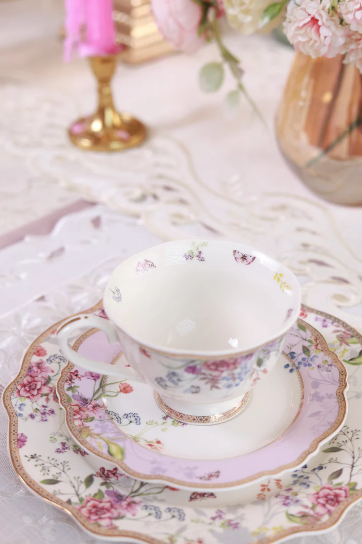 Lilac Garden Cup and Saucer Set (Vintage Collection, 6 Cups and 6 Saucers) - Image 4